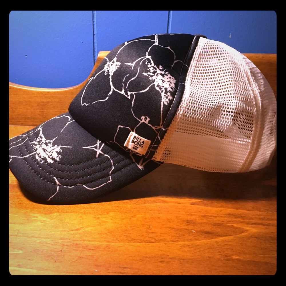 Billabong hat
